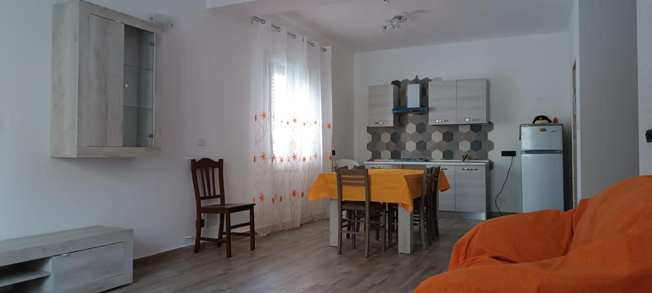 Casa Vacanze Il Girasole 巴格里亚 外观 照片