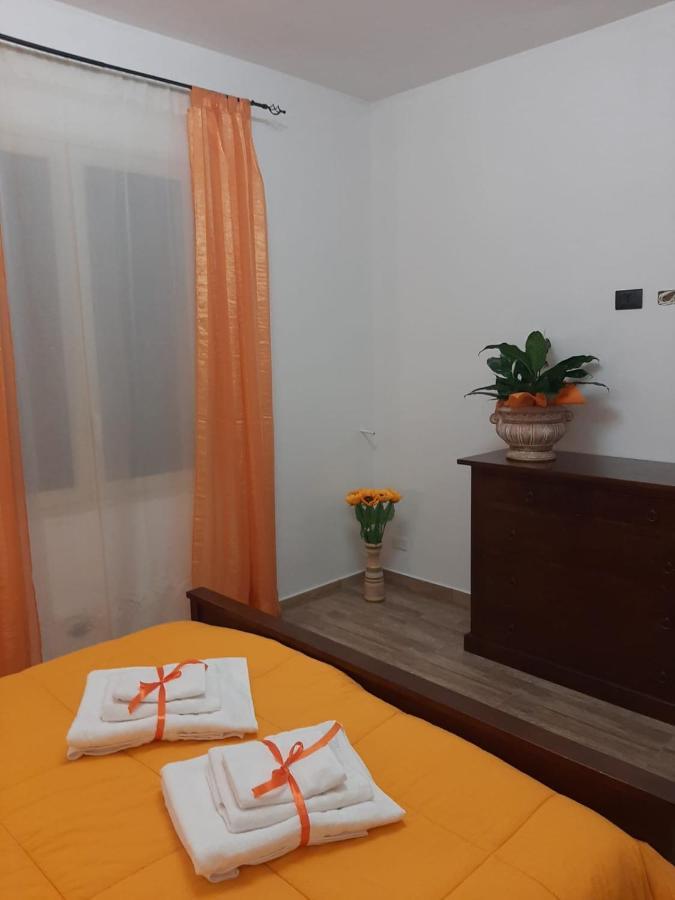 Casa Vacanze Il Girasole 巴格里亚 外观 照片