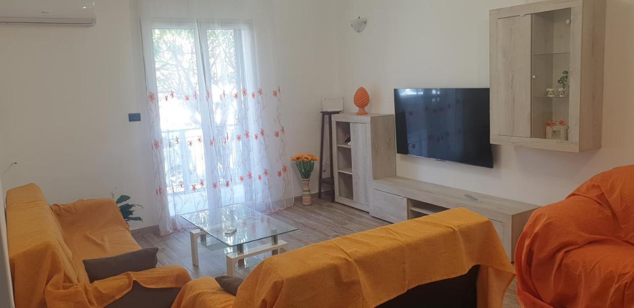 Casa Vacanze Il Girasole 巴格里亚 外观 照片