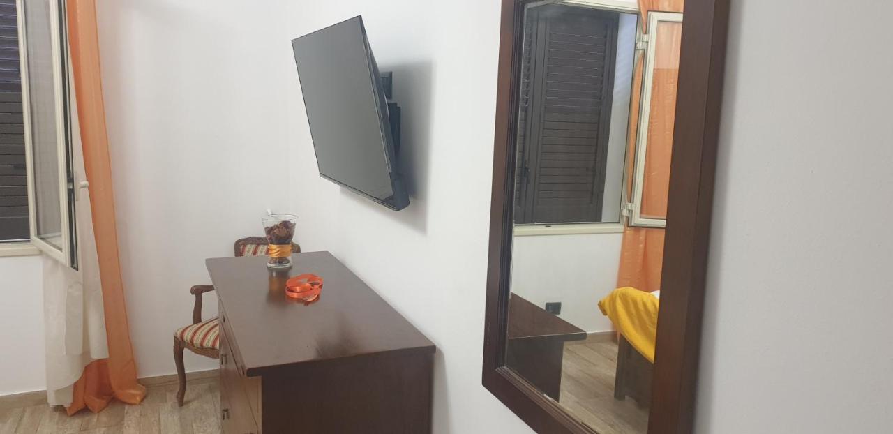 Casa Vacanze Il Girasole 巴格里亚 外观 照片